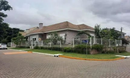 Casa em Condomínio para Venda, Condomínio Cantegril, 3 dormitórios, 3 suítes, 3 banheiros, 1 vaga