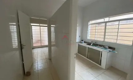 Casa comercial com 5 salas para alugar na Vila Mendonça, Araçatuba 