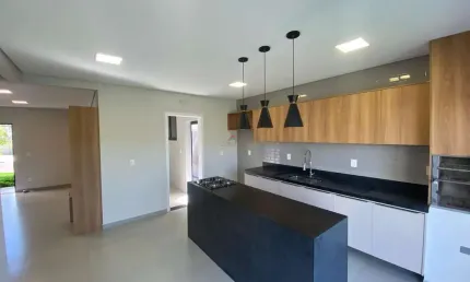Casa em condomínio fechado com 3 quartos para alugar no Aeroporto, Araçatuba 