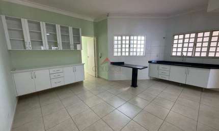 Casa com 3 quartos para alugar no Jardim Nova Yorque, Araçatuba 