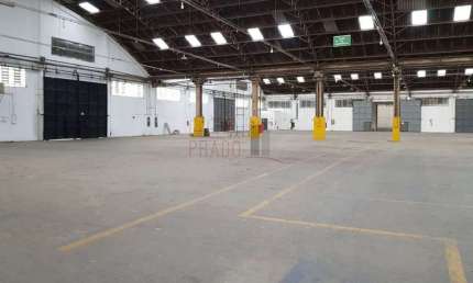 Barracão / Galpão / Depósito com 10 salas para alugar na Vila Menck, Osasco , 15103 m2 por R$ 124.800