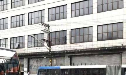 Prédio com 10 salas para alugar no Brás, São Paulo , 4459 m2 por R$ 119.250