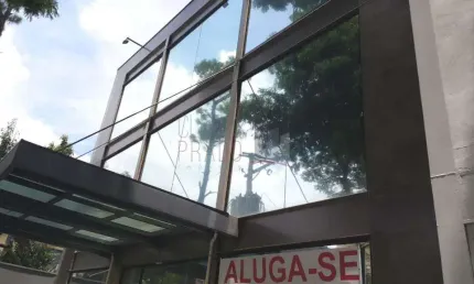 Prédio com 3 salas para alugar em Moema, São Paulo , 1239 m2 por R$ 67.800