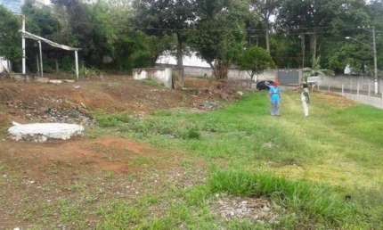 Terreno à venda no Parque Jane, Embu das Artes  por R$ 1.011.000