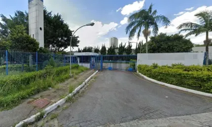 Barracão / Galpão / Depósito com 10 salas para alugar no Jurubatuba, São Paulo , 6349 m2 por R$ 199.900