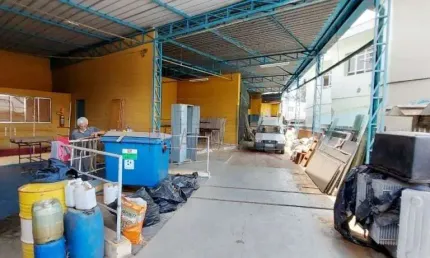 Barracão / Galpão / Depósito com 5 salas para alugar no Jardim Marajoara, São Paulo , 340 m2 por R$ 9.900