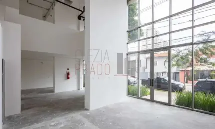 Barracão / Galpão / Depósito com 4 salas para alugar na Chácara Santo Antônio, São Paulo , 140 m2 por R$ 15.000
