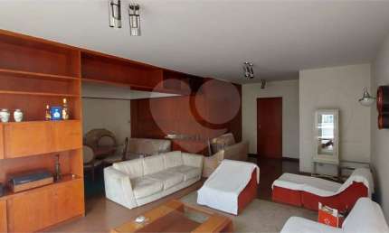 Apartamento com 3 quartos à venda em Bela Vista - SP