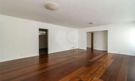 Apartamento com 3 quartos à venda em Jardim Paulista - SP