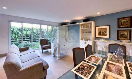 Casa com 3 quartos à venda na Alameda dos Arapanés, --, Moema, São Paulo