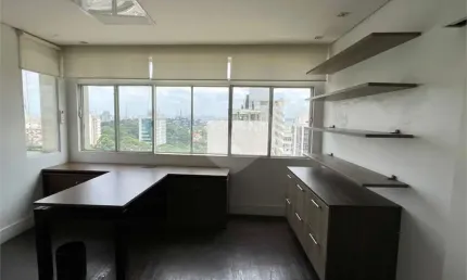 Apartamento à venda na Avenida Paulista, --, Bela Vista, São Paulo