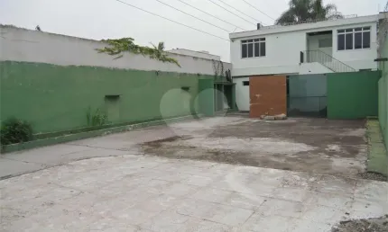 Casa à venda na Avenida Indianópolis, --, Moema, São Paulo