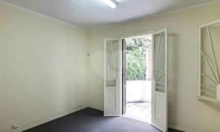 Casa com 4 quartos à venda na Avenida Conselheiro Rodrigues Alves, --, Vila Mariana, São Paulo