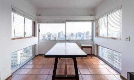 Apartamento com 3 quartos à venda em Cerqueira César - SP