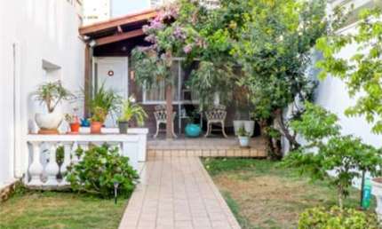 Casa com 2 quartos à venda ou para locação em Indianópolis - SP