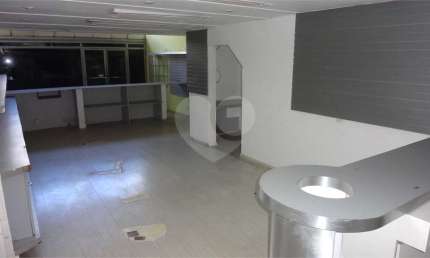 Prédio inteiro à venda ou para locação em Vila Mariana - SP