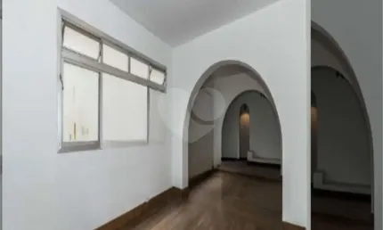 Apartamento com 2 quartos à venda em Cerqueira César - SP