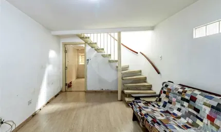 Sobrado com 2 quartos à venda ou para locação em Pinheiros - SP