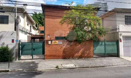 Sobrado com 4 quartos à venda ou para locação em Jardim Paulistano - SP