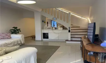Casa com 3 quartos à venda na Rua das Camélias, --, Mirandópolis, São Paulo
