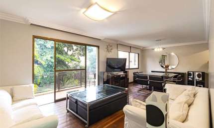Apartamento com 4 quartos à venda ou para locação em Vila Uberabinha - SP