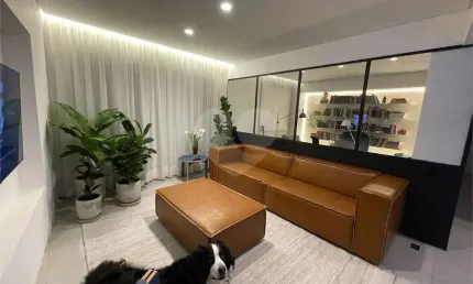 Apartamento com 3 quartos à venda em Consolação - SP