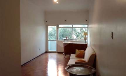 Apartamento com 2 quartos à venda ou para locação em Cerqueira César - SP