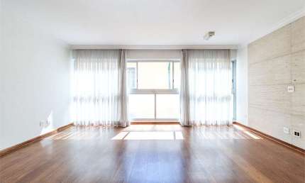 Apartamento com 3 quartos à venda ou para locação em Cerqueira César - SP