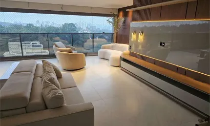 Apartamento com 3 quartos à venda em Chácara Itaim - SP