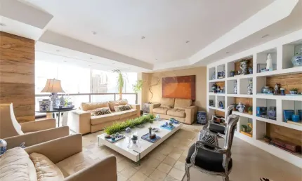 Apartamento com 3 quartos à venda ou para locação em Itaim Bibi - SP