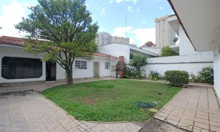 Casa térrea com 3 quartos à venda em Alto De Pinheiros - SP