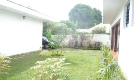 Casa térrea com 3 quartos à venda em Bela Aliança - SP