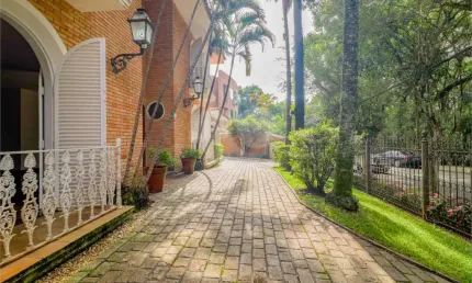 Sobrado com 3 quartos à venda em Alto De Pinheiros - SP