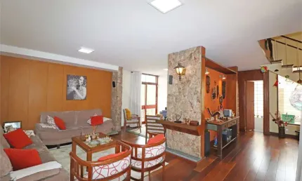 Casa com 3 quartos à venda na Rua Agariba, --, Vila Romana, São Paulo