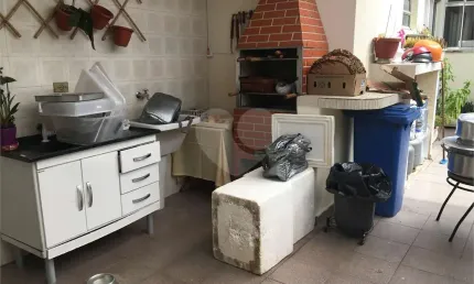 Sobrado com 4 quartos à venda em Vila Madalena - SP