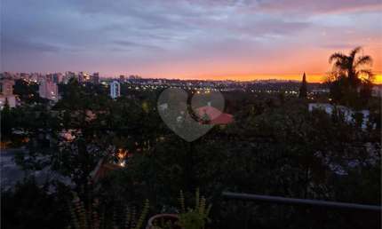 Casa com 4 quartos à venda na Laura Vicuna, --, Alto de Pinheiros, São Paulo