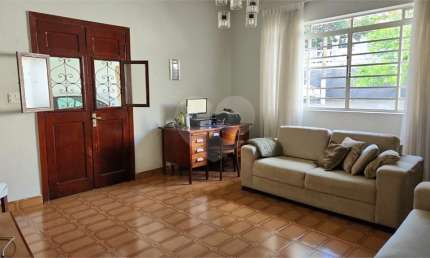 Casa com 2 quartos à venda em Alto De Pinheiros - SP