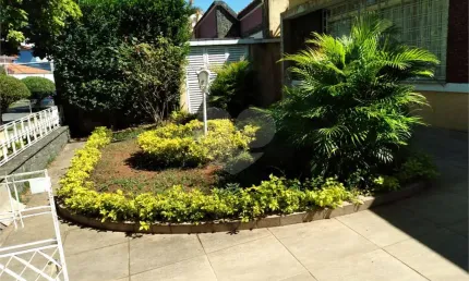 Casa térrea com 3 quartos à venda em Alto Da Lapa - SP