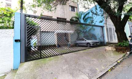 Prédio à venda na Rua Apinajés, --, Perdizes, São Paulo