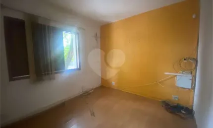 Casa com 1 quarto à venda na Rua Apinajés, --, Perdizes, São Paulo