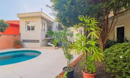 Casa com 4 quartos à venda na João Damasceno Fernandes, --, Alto de Pinheiros, São Paulo