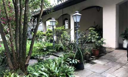 Casa com 3 quartos à venda na Rua Guararapes, --, Lapa, São Paulo