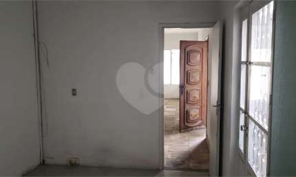 Casa com 2 quartos à venda ou para locação em Pinheiros - SP