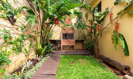 Casa térrea com 3 quartos à venda em Vila Madalena - SP