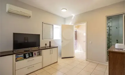 Casa com 4 quartos à venda na Rua Morro Agudo, --, Perdizes, São Paulo