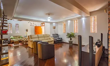 Casa com 3 quartos à venda na Rua Barra do Chapéu, --, Vila Romana, São Paulo