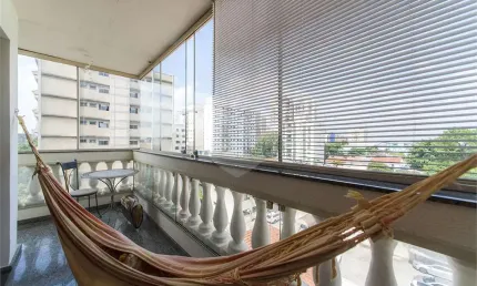 Apartamento com 3 quartos à venda em Jardim Das Bandeiras - SP