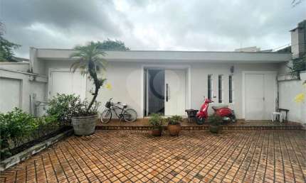 Casa térrea com 1 quartos à venda em Vila Madalena - SP