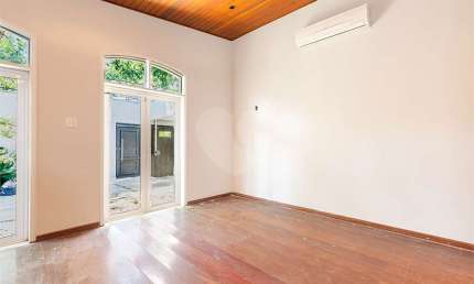Casa com 3 quartos à venda em Alto De Pinheiros - SP