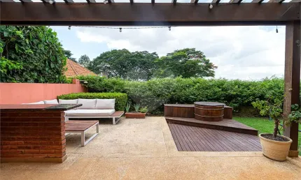 Casa com 4 quartos à venda na Rua Piracicaba, --, Sumaré, São Paulo
